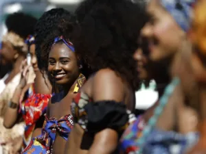 Mulheres participam da 11º da Marcha das Mulheres Negras em Copacabana, Rio de Janeiro